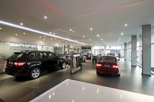 top-class-interior-designer-for-BMW-showroom